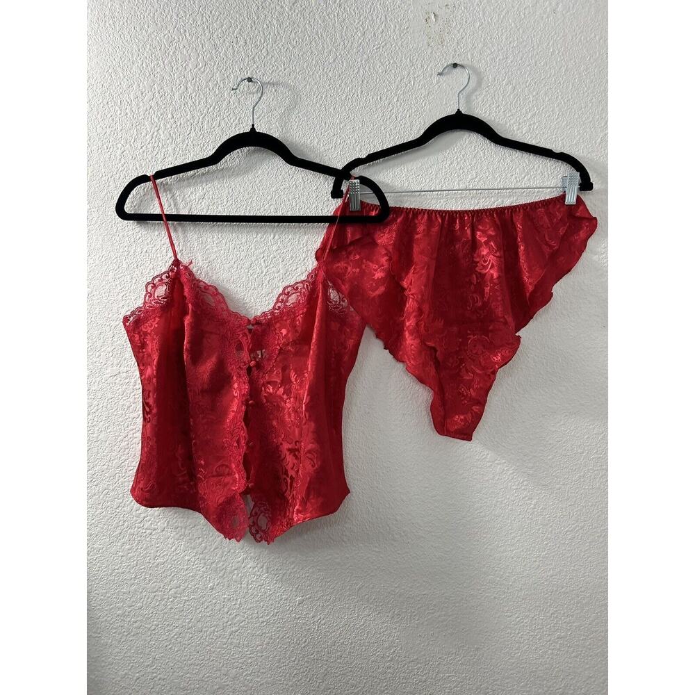 Vintage Victorias Gold Label Red Satin Button‎ Down CAMI & SHORT Set Size M Lace